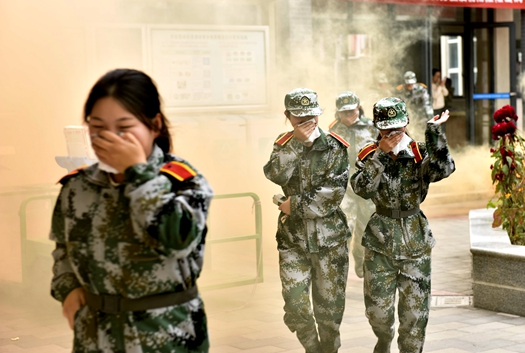 消防進軍訓3.jpg