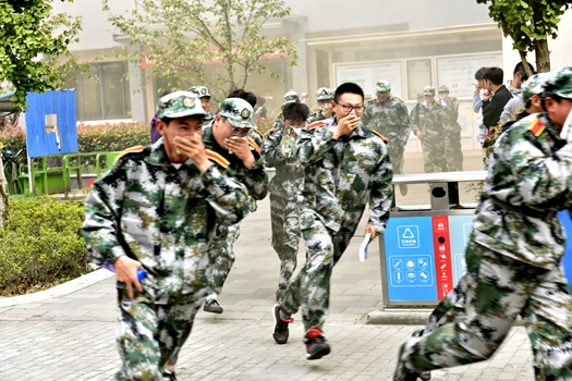 消防進軍訓4.jpg